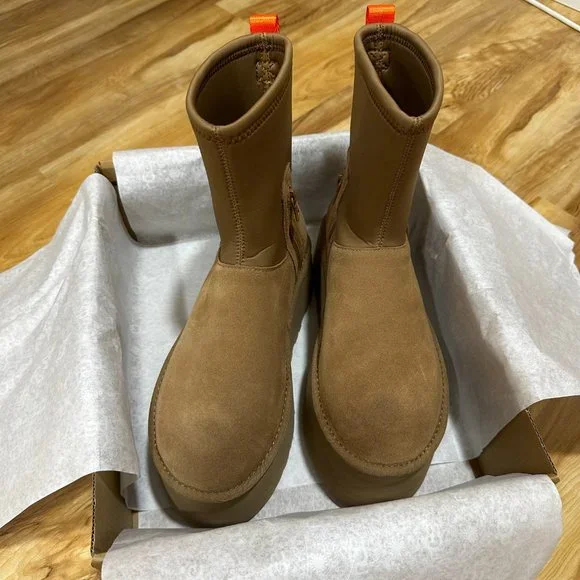 UGG W Classic Dipper - Picture 5 of 8